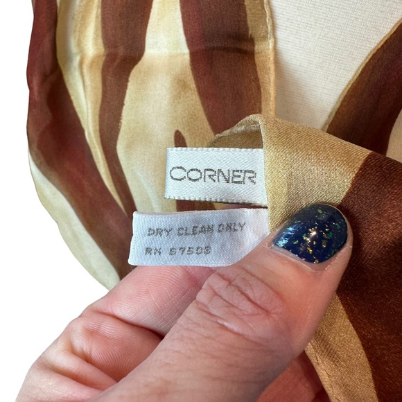 Vintage Casual Corner Scarf Womens Silk Lightweight Neck Scarf Brown Tan - Picture 6 of 8